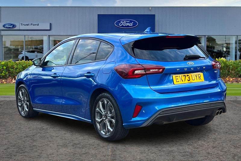 Used Ford Focus 2023 for sale - 76415918: Photo 2