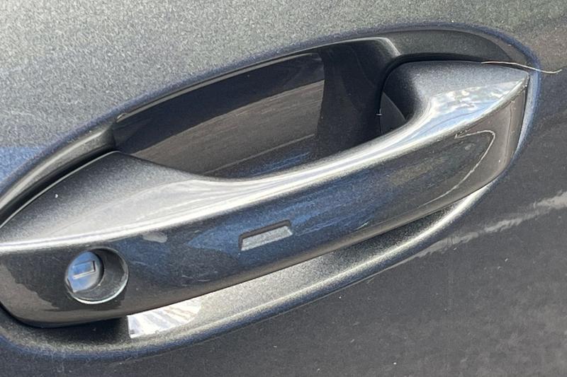 Used Ford Explorer 2025 for sale - 76931281: Photo 33