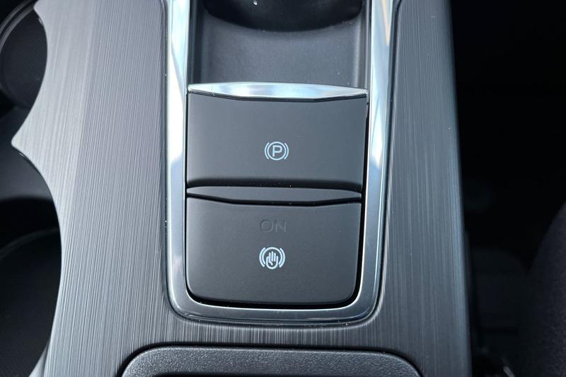 Vehicle 33