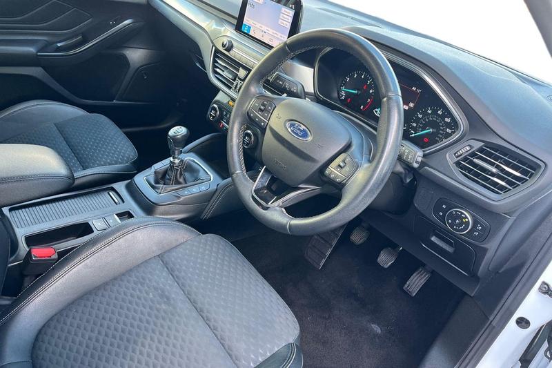 Used Ford Focus 2019 for sale - 76908768: Photo 9