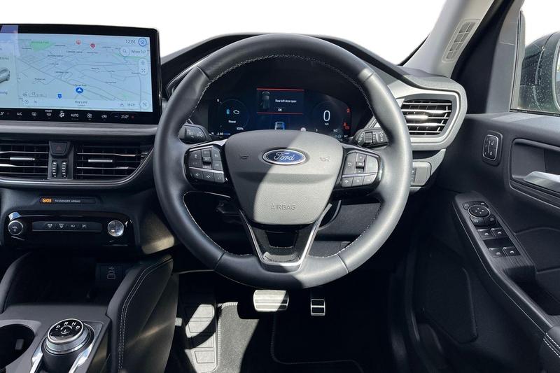 Used Ford Kuga 2025 for sale - 76452834: Photo 11