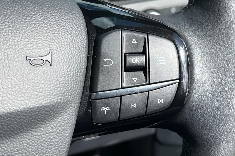 Used Ford Kuga 2025 for sale - 76452834: Photo 35