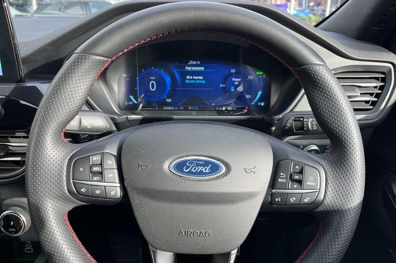 Used Ford Kuga 2023 for sale - 76494550: Photo 12