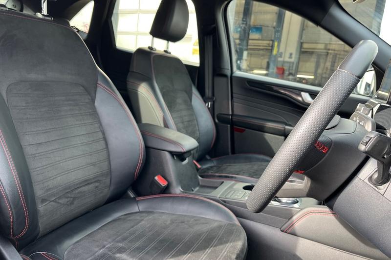 Used Ford Kuga 2023 for sale - 76494550: Photo 17