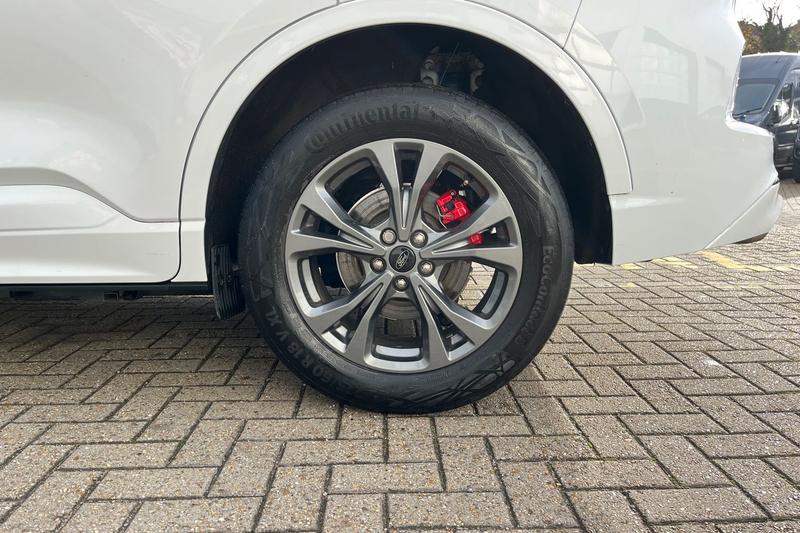 Used Ford Kuga 2023 for sale - 76494550: Photo 8