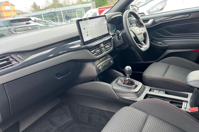 Used Ford Focus 2023 for sale - 77326808: Photo 18