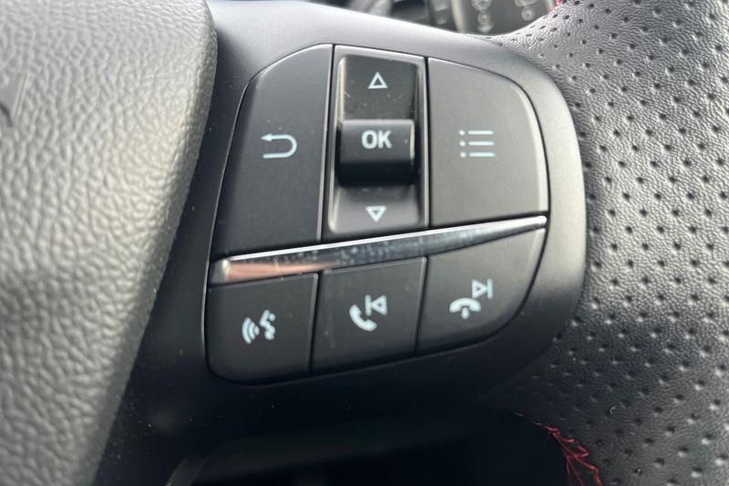 Used Ford Focus 2023 for sale - 77326808: Photo 32