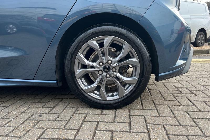 Used Ford Focus 2023 for sale - 77326808: Photo 8