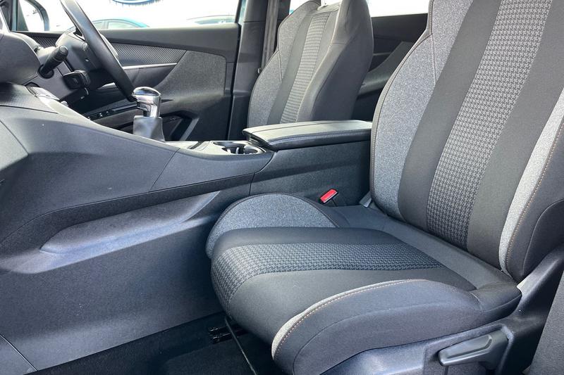 Used Peugeot 5008 2022 for sale - 76028231: Photo 19