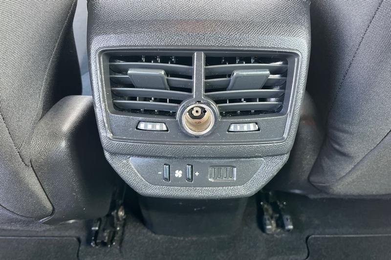 Used Peugeot 5008 2022 for sale - 76028231: Photo 24