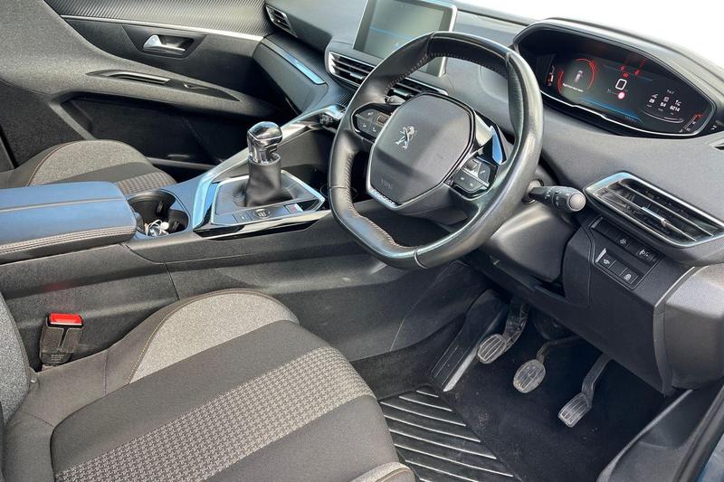 Used Peugeot 5008 2022 for sale - 76028231: Photo 9