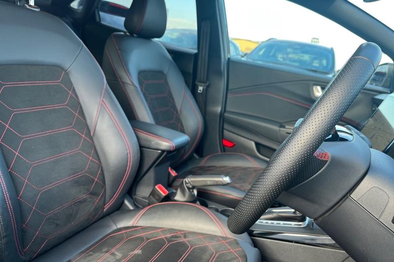 Used Ford Puma 2025 for sale - 76949072: Photo 17