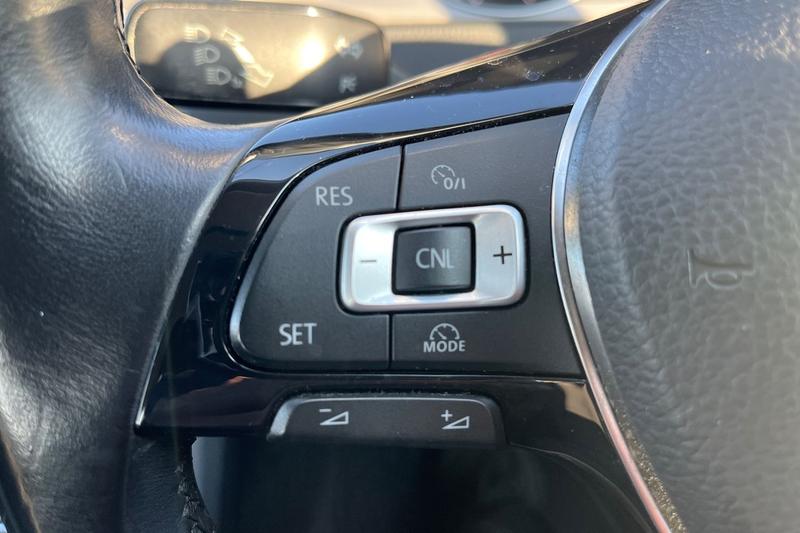 Used Volkswagen Golf 2016 for sale - 77959203: Photo 25