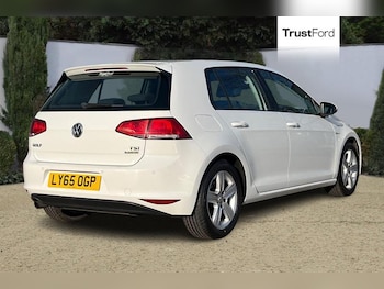 Used Volkswagen Golf 2016 for sale - 77959203: Photo