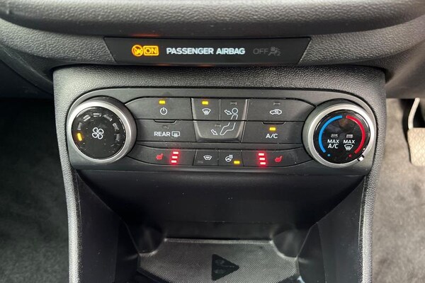 Used Ford Fiesta 2022 for sale - 76202192: Photo 30