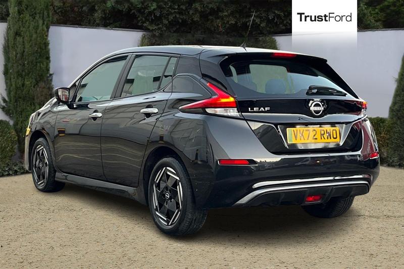 Used Nissan Leaf 2022 for sale - 76609157: Photo 2