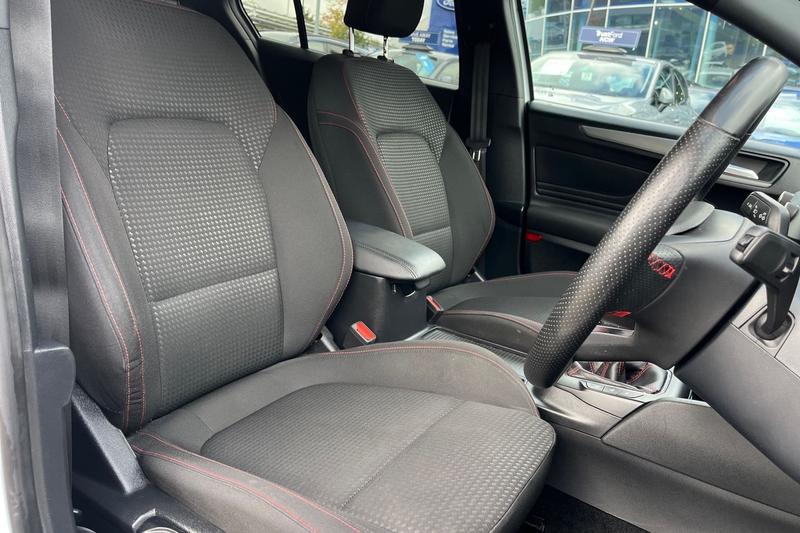 Used Ford Focus 2022 for sale - 76355508: Photo 17