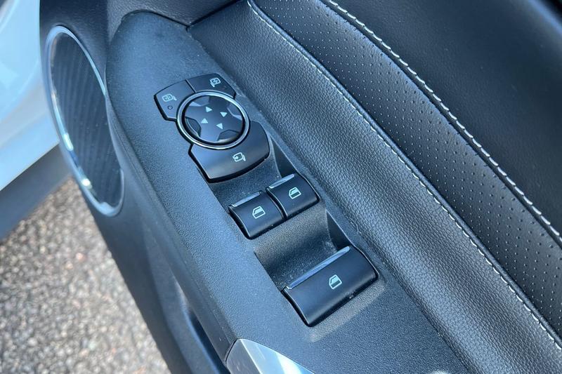 Used Ford Mustang 2018 for sale - 78038849: Photo 16