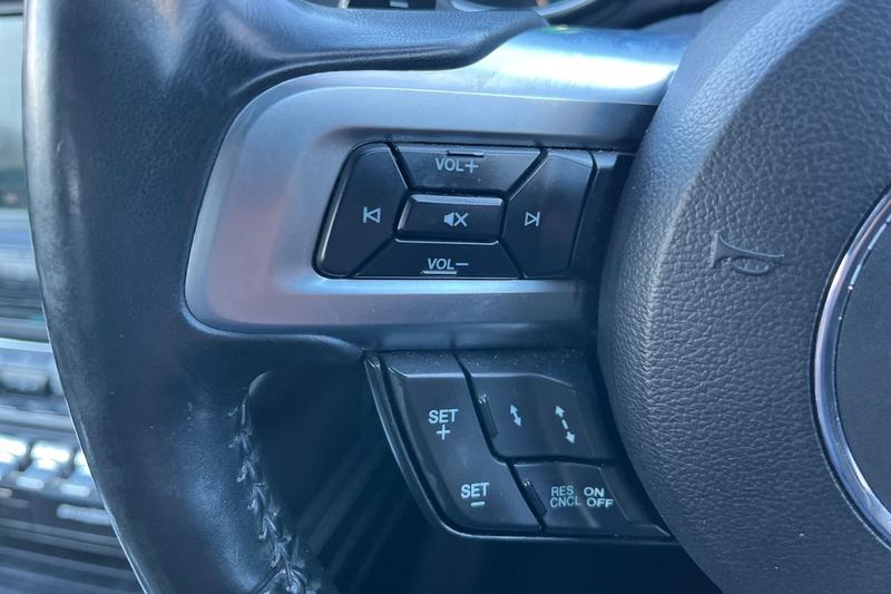 Used Ford Mustang 2018 for sale - 78038849: Photo 23