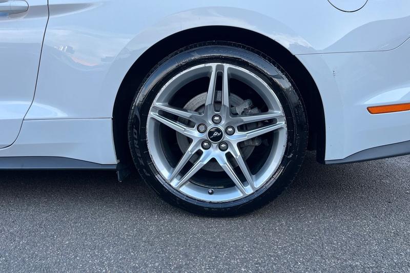 Used Ford Mustang 2018 for sale - 78038849: Photo 8