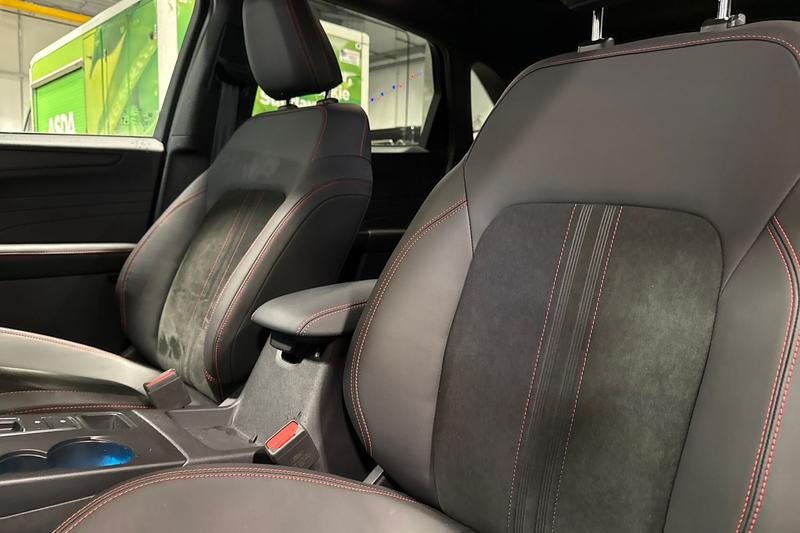 Used Ford Kuga 2024 for sale - 77207100: Photo 19