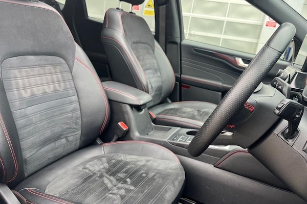 Used Ford Kuga 2022 for sale - 76222665: Photo 17