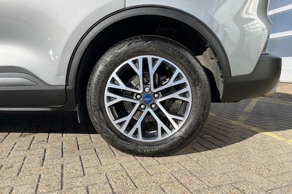 Used Ford Kuga 2023 for sale - 76184471: Photo 8