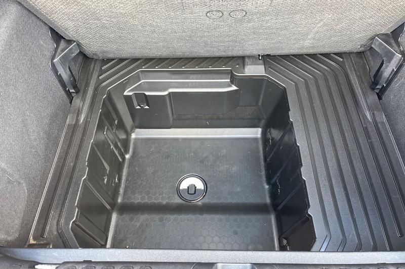 Vehicle 33