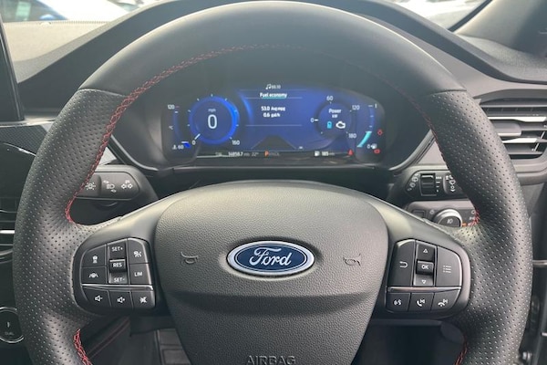 Used Ford Kuga 2023 for sale - 75667751: Photo 12
