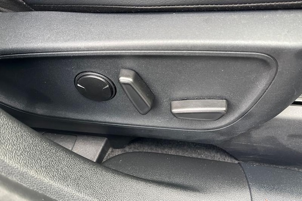 Used Ford Kuga 2023 for sale - 75667751: Photo 24