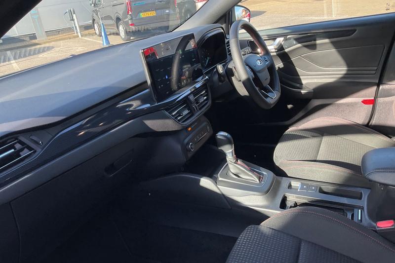 Used Ford Focus 2023 for sale - 78035776: Photo 18