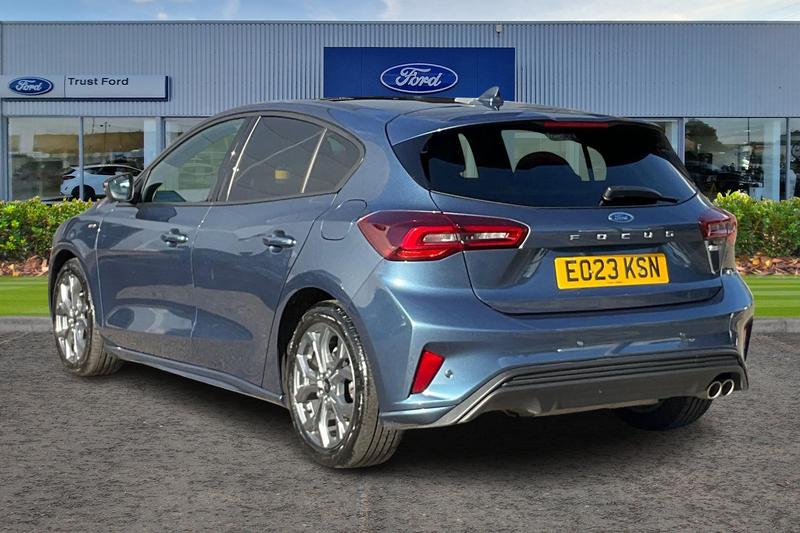 Used Ford Focus 2023 for sale - 78035776: Photo 2