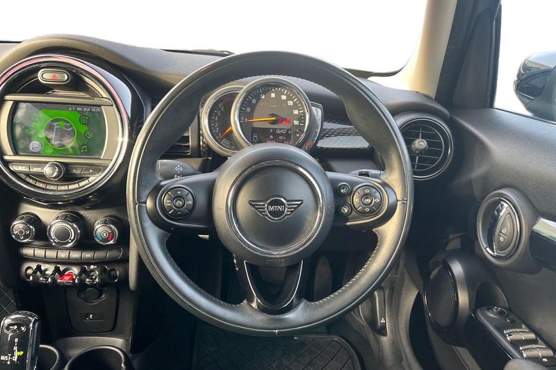 Used MINI Hatch 2019 for sale - 77770425: Photo 11