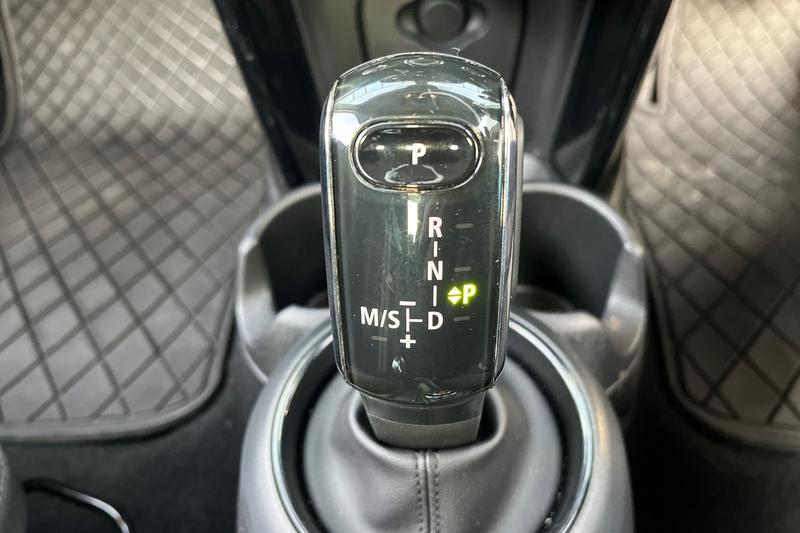 Used MINI Hatch 2019 for sale - 77770425: Photo 23