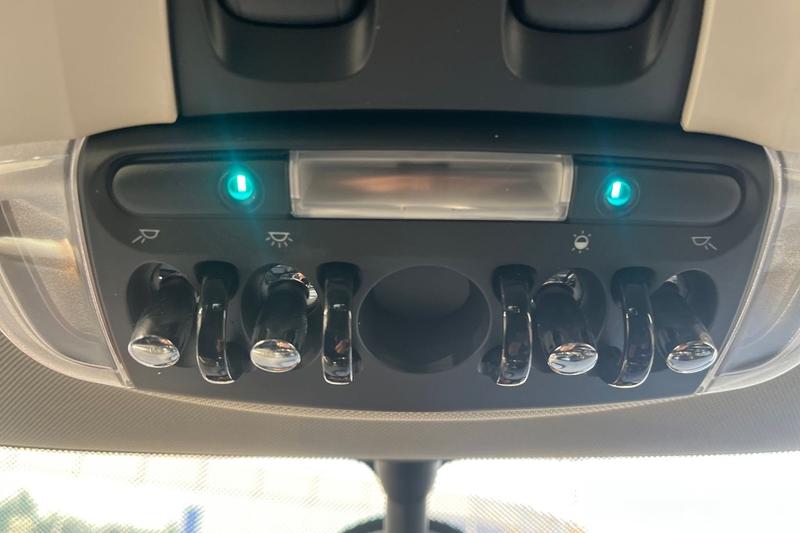 Used MINI Hatch 2019 for sale - 77770425: Photo 37