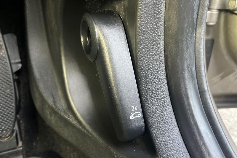 Used MINI Hatch 2019 for sale - 77770425: Photo 38