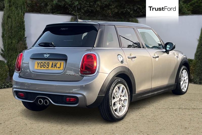 Used MINI Hatch 2019 for sale - 77770425: Photo 4