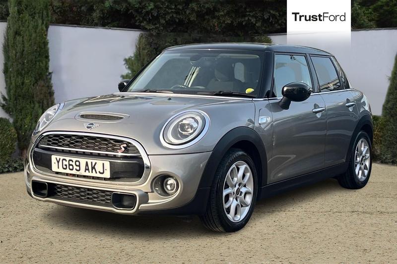 Used MINI Hatch 2019 for sale - 77770425: Photo 5