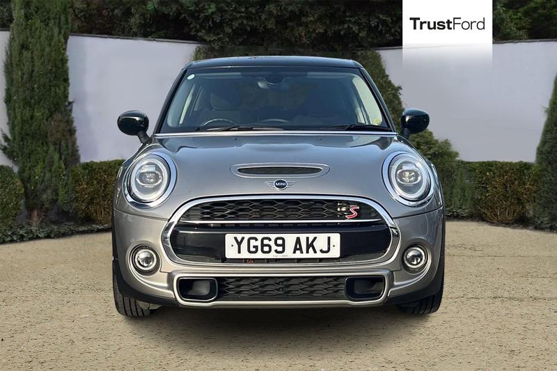 Used MINI Hatch 2019 for sale - 77770425: Photo 6