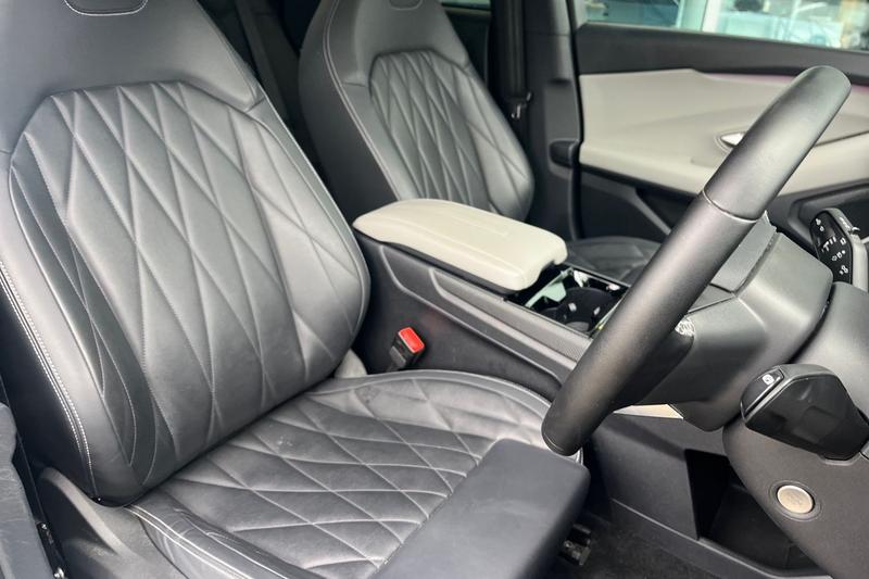 Used Ford Explorer 2024 for sale - 77910335: Photo 17