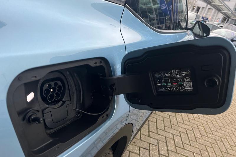 Used Ford Explorer 2024 for sale - 77910335: Photo 37