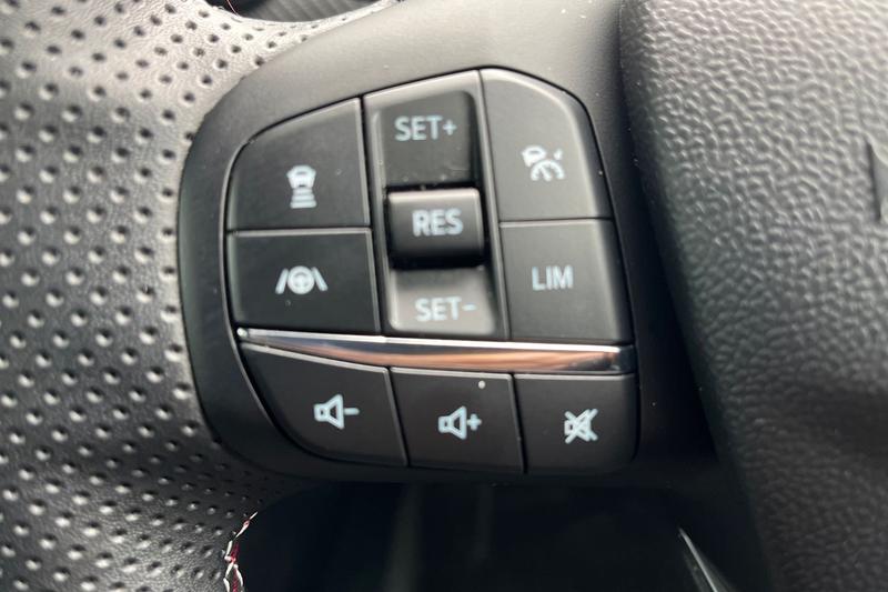 Used Ford Puma 2023 for sale - 78095203: Photo 32