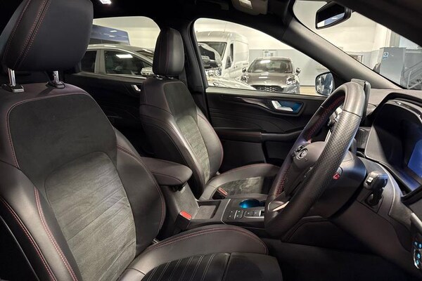 Used Ford Kuga 2023 for sale - 76338311: Photo 17