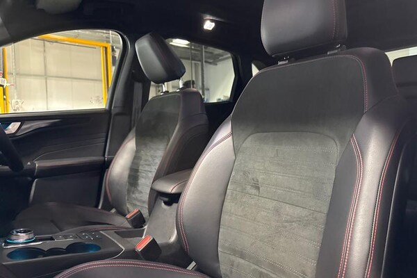 Used Ford Kuga 2023 for sale - 76338311: Photo 19