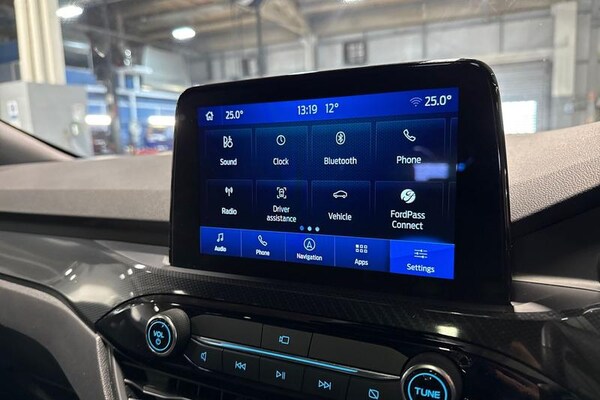 Used Ford Kuga 2023 for sale - 76338311: Photo 35