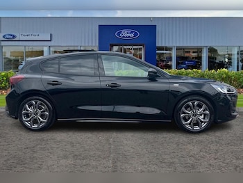 Used Ford Focus 2026 for sale - 79102552: Photo