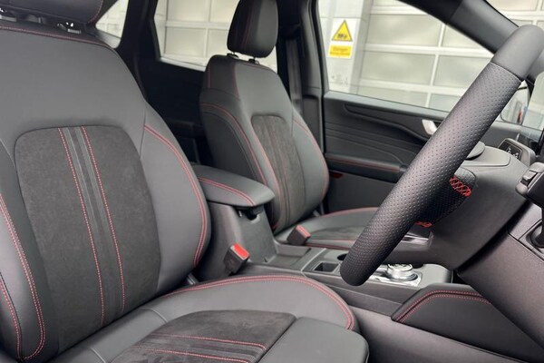 Used Ford Kuga 2024 for sale - 73718817: Photo 17