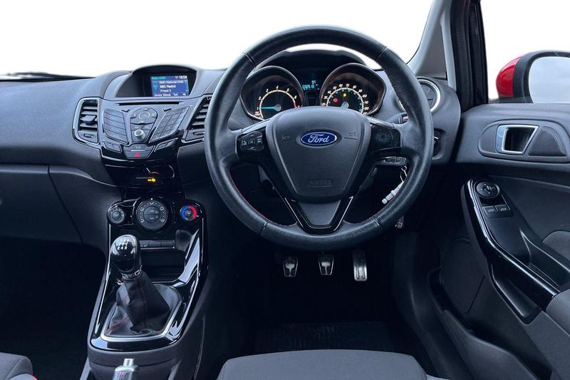 Used Ford Fiesta 2016 for sale - 77498039: Photo 11