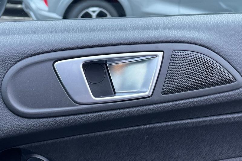 Used Ford Fiesta 2016 for sale - 77498039: Photo 29