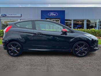 Used Ford Fiesta 2016 for sale - 77498039: Photo